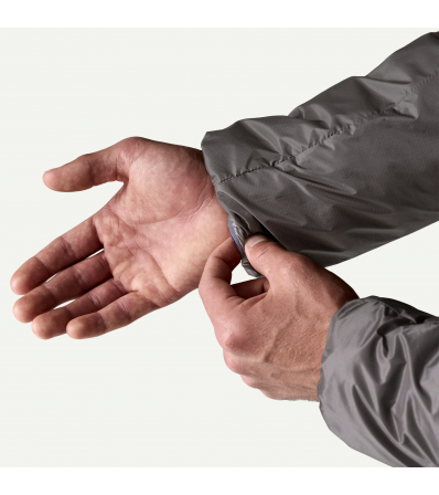 Яке Patagonia DAS Light Hoody M's